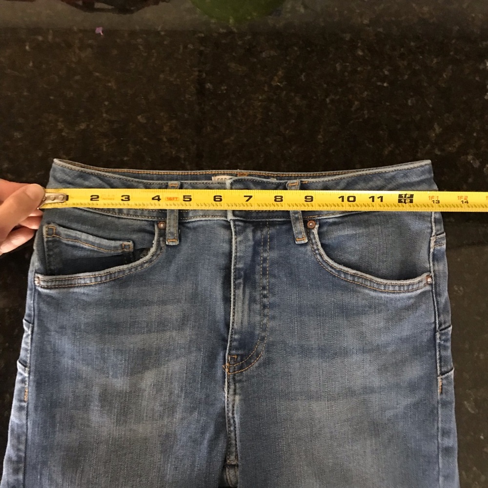 Forever 21 Mid-rise Push-up Jeans - Picture 6 of 6
